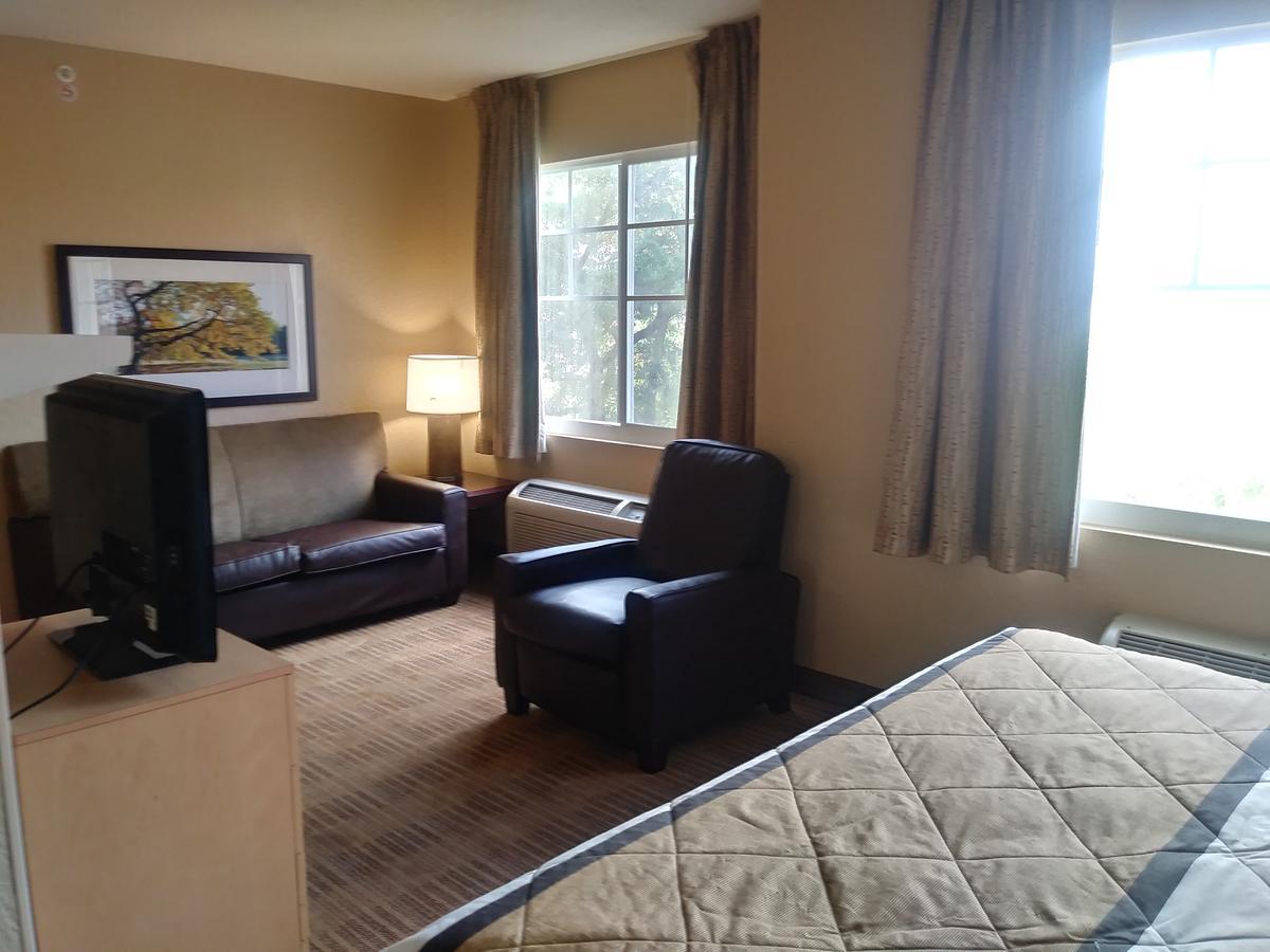 Extended Stay America Suites - Detroit - Auburn Hills - Featherstone Rd Екстериор снимка