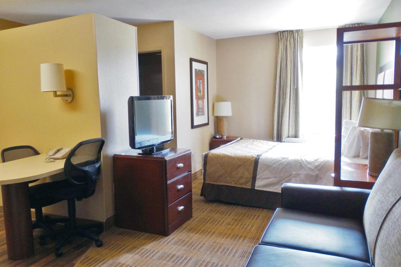 Extended Stay America Suites - Detroit - Auburn Hills - Featherstone Rd Екстериор снимка