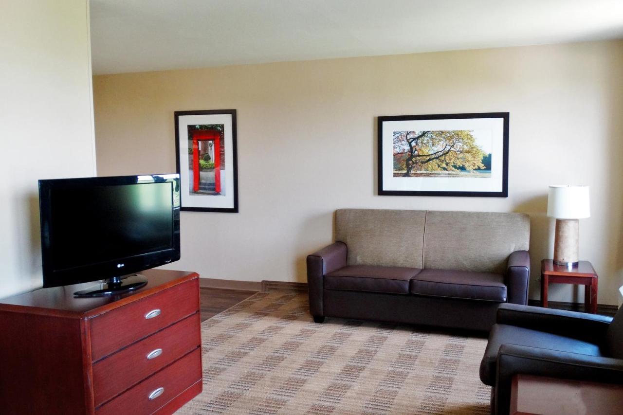 Extended Stay America Suites - Detroit - Auburn Hills - Featherstone Rd Екстериор снимка